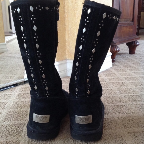 black studded uggs black studded uggs